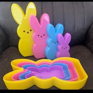 PEEPS Marshmallow Bunny Containers Set of 4 Nesting Mantle Easter Decor Yellow